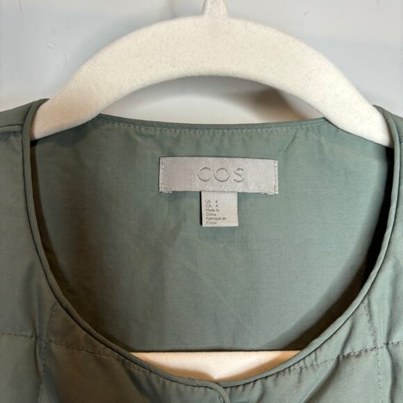 COS Quilted Down Puffer Vest - Picture 2 of 9